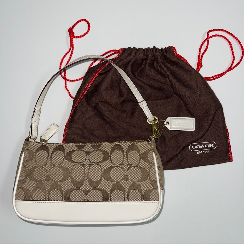 100% Authentic Vintage Y2K White and Brown Coach Demi Bag 🤎